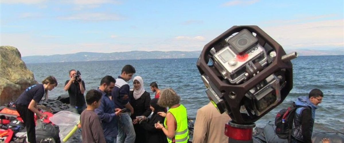 Image of refugees with 360 degrees camera